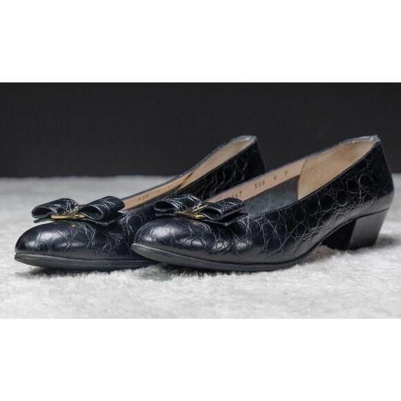 Salvatore Ferragamo Vara Black Croc Embossed Bow Leather Pumps Classic Womens 8 - Picture 14 of 14